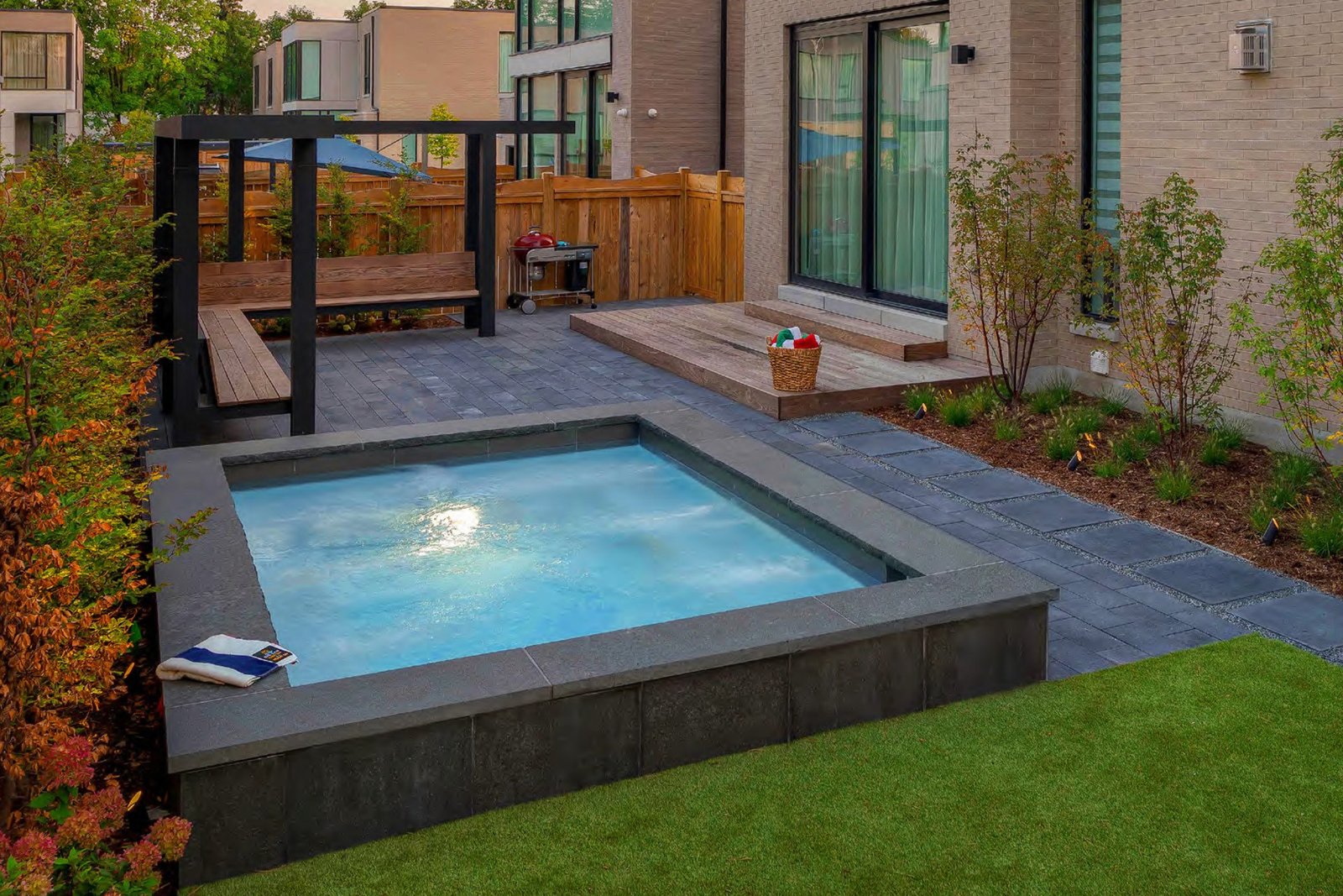 Luxury Pool with Classico finish